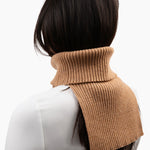 Liz is 5'6" and wears a BIG freddie in camel