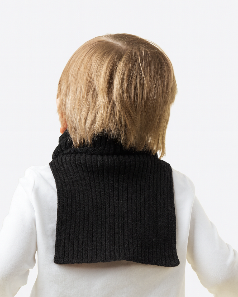 3 yr old Elio wears a mini freddie in black