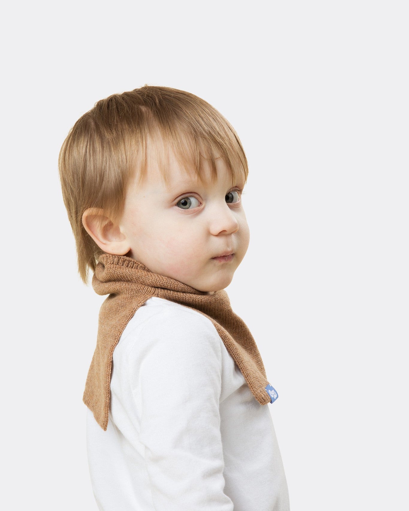 Elio, age 3, wearing stan in camel in mini